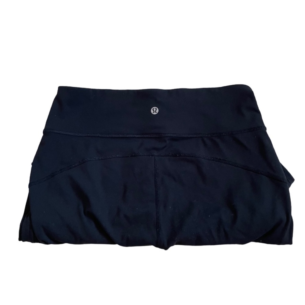 Lululemon Cropped Leggings w/ Mesh Detailing